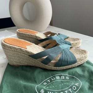 WORN ONCE - Stubbs & Wootton Kelly Rib Espadrilles in Sea color (size 38 / 6.5)